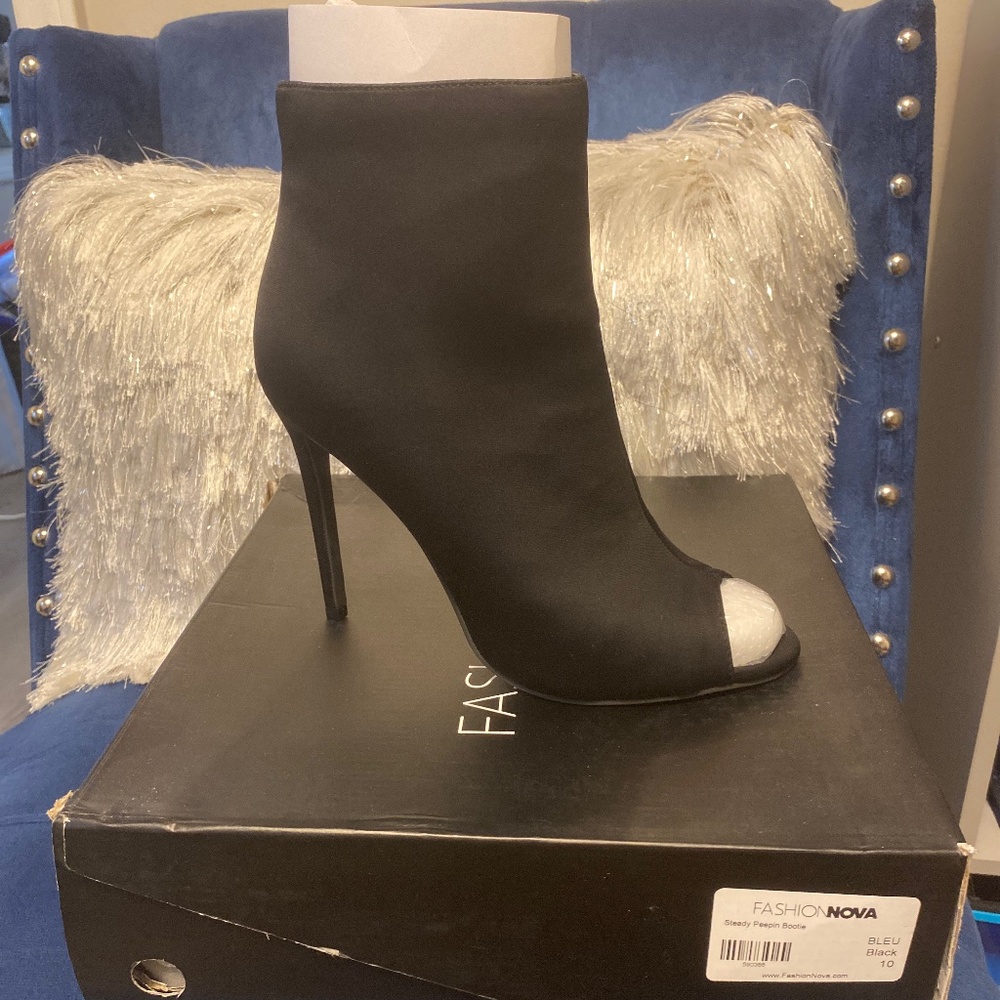 Fashion Nova Steady Peepin Bootie